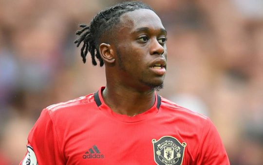 Aaron Wan-Bissaka - Ngôi của Man Utd cần san sẻ nhiệm vụ